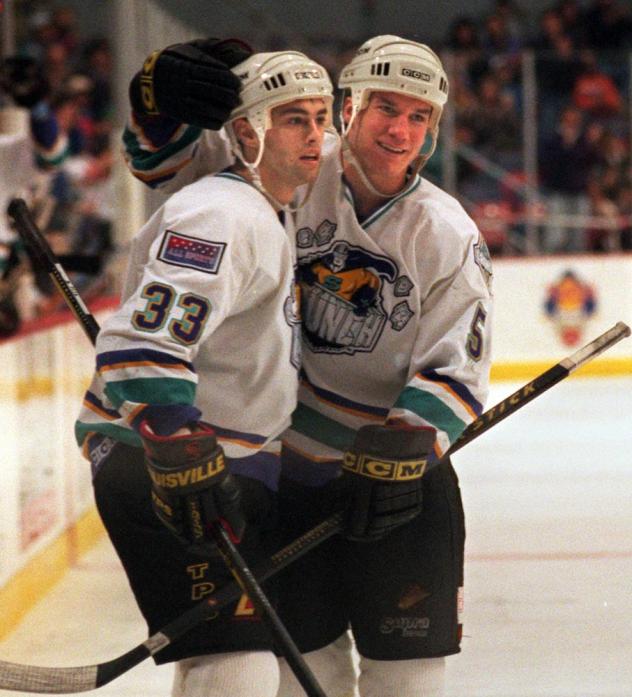 Michael Peca and Scott Walker with the Syracuse Crunch