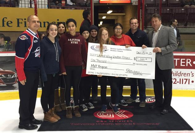 Laval International, Windsor Spitfires at United Way Windsor-Essex Check Presentation