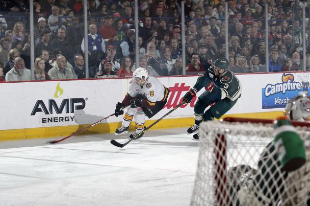 Chicago Wolves RW Ty Rattie vs. the Iowa Wild