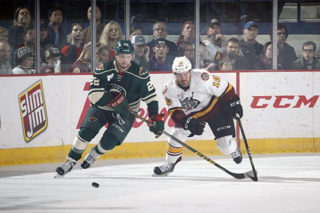 Chicago Wolves C Justin Hodgman vs. the Iowa Wild