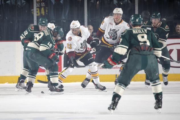 Chicago Wolves D Scooter Vaughan vs. the Iowa Wild