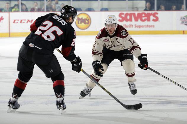 Chicago Wolves C Pat Cannone vs. the Lake Erie Monsters