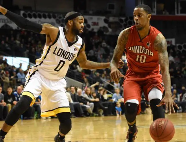 Windsor Express vs. the London Lightning