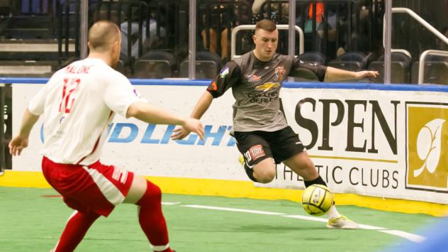 Syracuse Silver Knights Control the Ball vs. the Harrisburg Heat