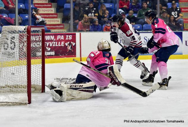 Johnstown Tomahawks Face the Fairbanks Ice Dogs