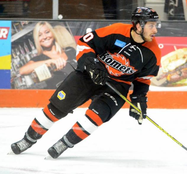 Forward Domenic Alberga with the Fort Wayne Komets