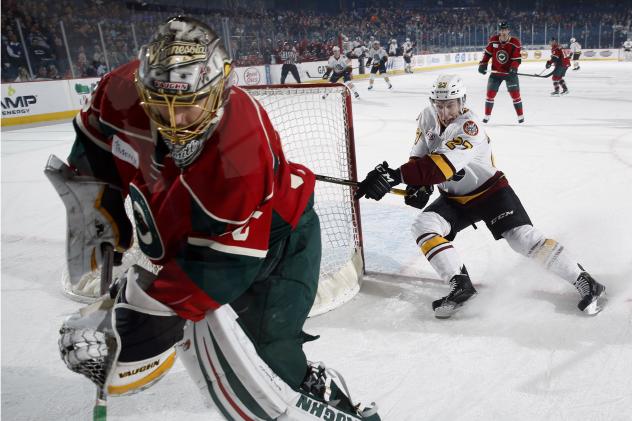 Jordan Caron of the Chicago Wolves vs. the Iowa Wild