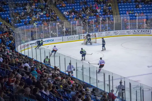 Bloomington Thunder vs. the Youngstown Phantoms