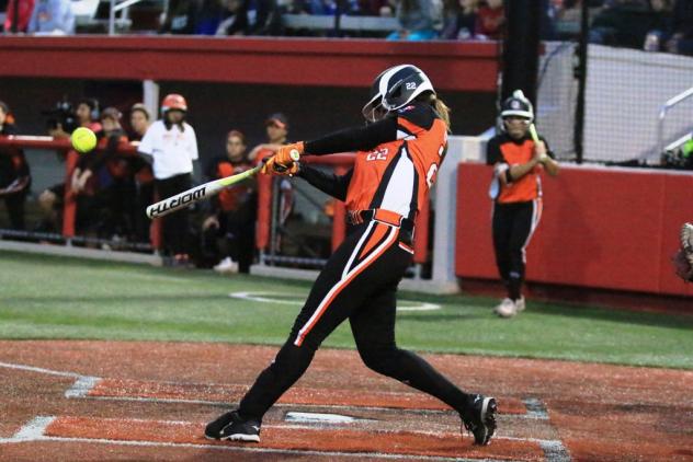 Chicago Bandits Outfielder Brittany Cervantes Takes a Swing