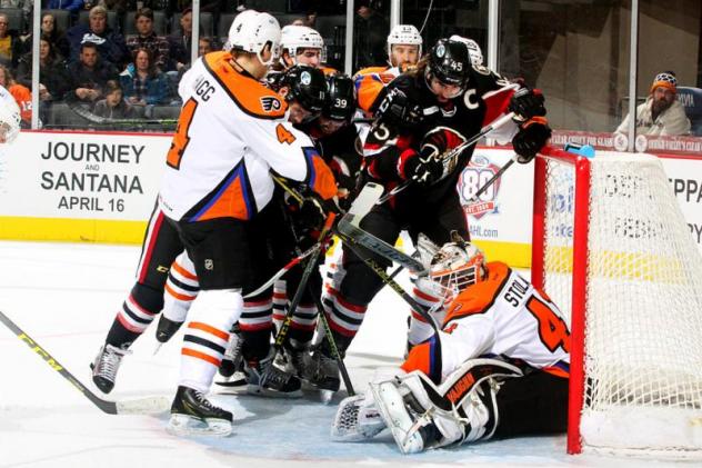 Lehigh Valley Phantoms Battle to Keep the Binghamton Senators out of their Goal