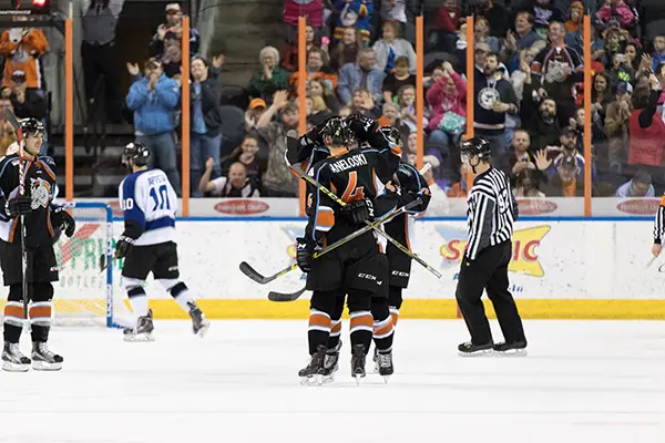 Missouri Mavericks Exchange Congratulations vs. the Wichita Thunder