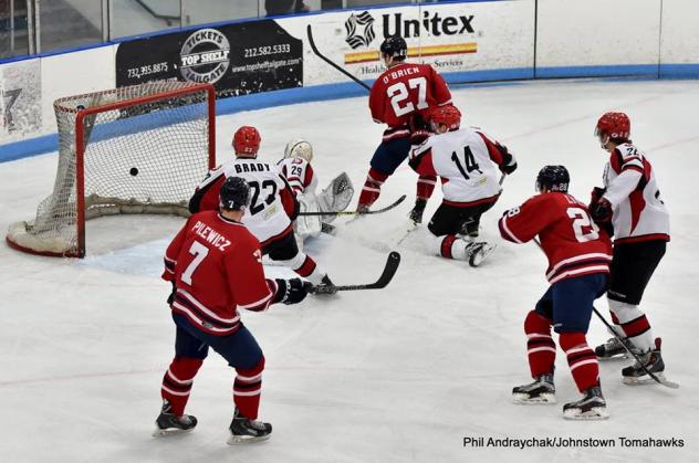 Kelly O'Brien Scores for the Johnstown Tomahawks vs. the New Jersey Jr. Titans