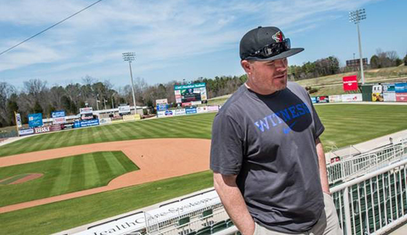 Wichita Wingnuts Manager Pete Rose Jr.