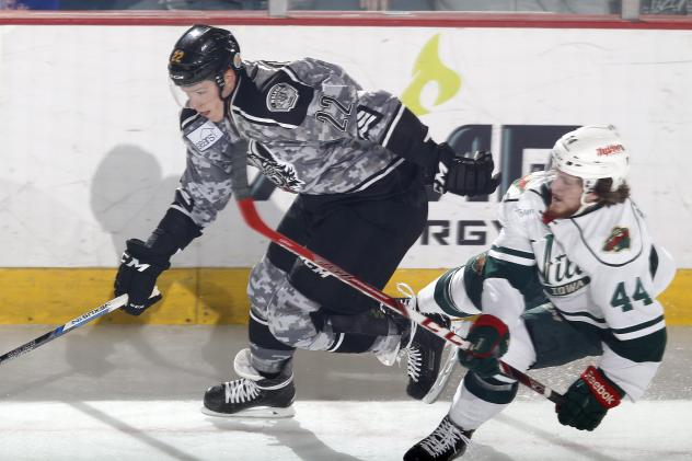 Chicago Wolves LW Dmitrij Jaskin Races Past the Iowa Wild