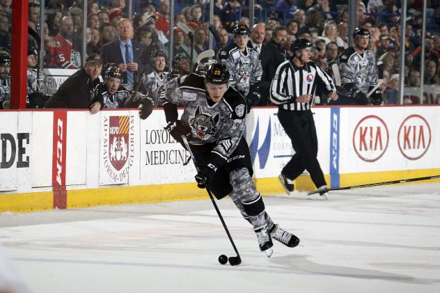 Chicago Wolves LW Dmitrij Jaskin Handles the Puck vs. the Rockford IceHogs
