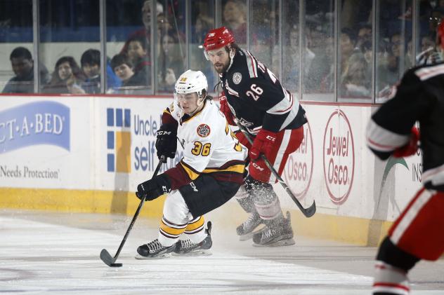 Chicago Wolves LW Emerson Clark vs. the Grand Rapids Griffins