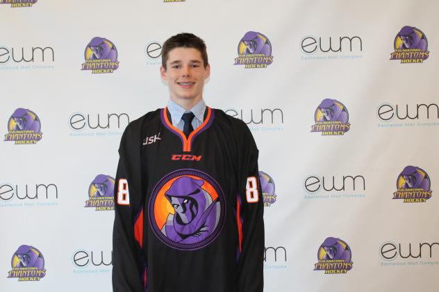 Forward Curtis Hall Dons a Youngstown Phantoms Jersey