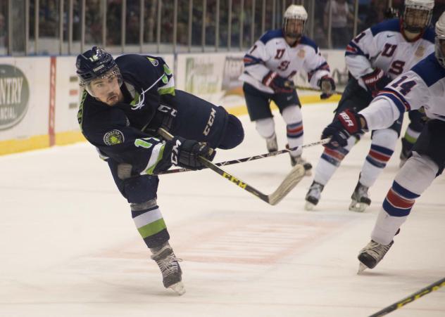 Bloomington Thunder Shoots against Team USA