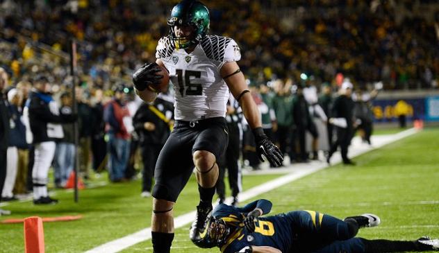 Colt Lyerla with the Oregon Ducks