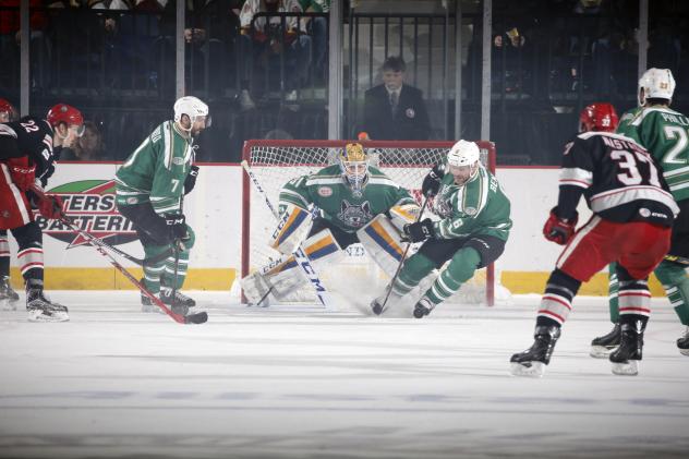 Chicago Wolves Defense vs. the Grand Rapids Griffins