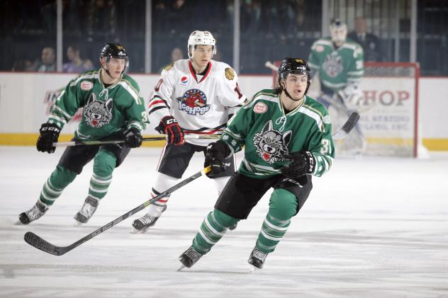 Chicago Wolves LW Emerson Clark vs. the Rockford IceHogs