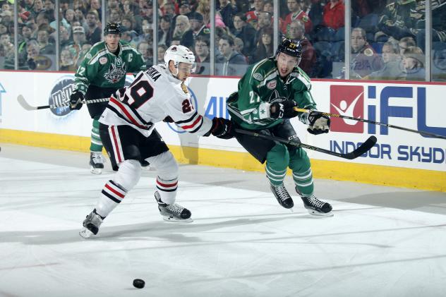Chicago Wolves RW Jordan Caron Eyes the Puck vs. the Rockford IceHogs