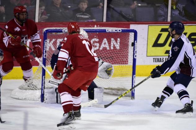 Allen Americans vs. the Tulsa Oilers