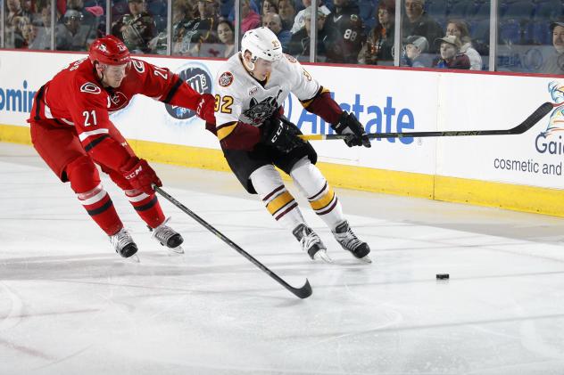Chicago Wolves C Ivan Barbashev vs. the Charlotte Checkers