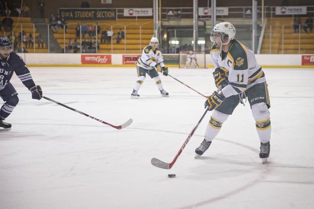 Forward Kruise Reddick with the University of Alberta