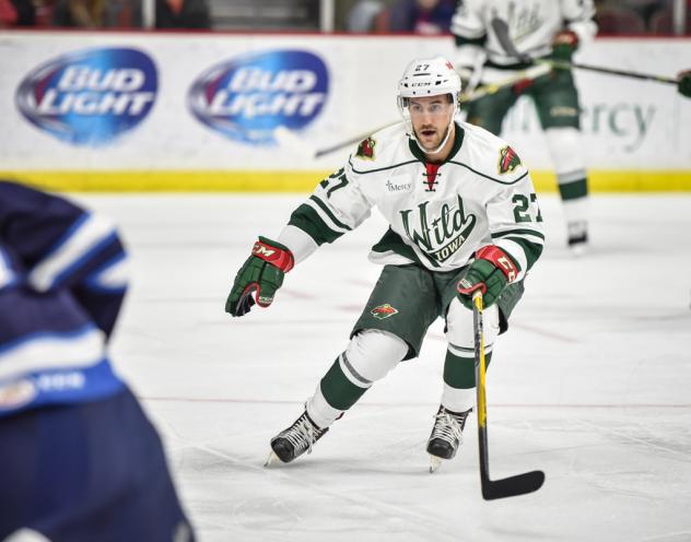 Iowa Wild F Alex Petan vs. the Manitoba Moose