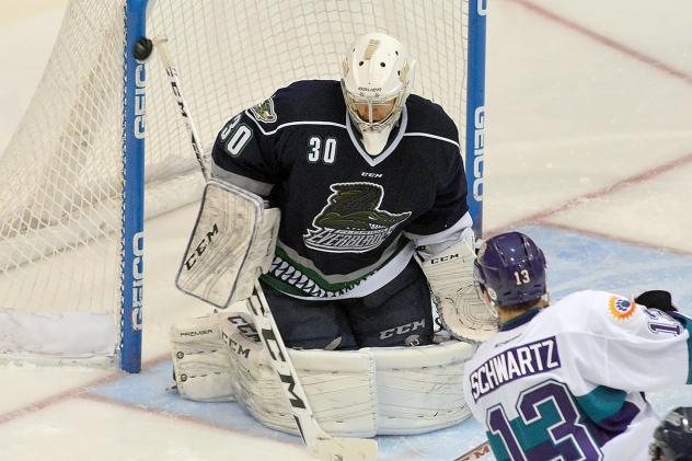 Florida Everblades Goaltender Anthony Peters Stops the Orlando Solar Bears