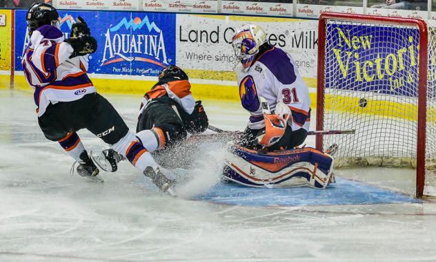 Omaha Lancers in Front of the Youngstown Phantoms Goal