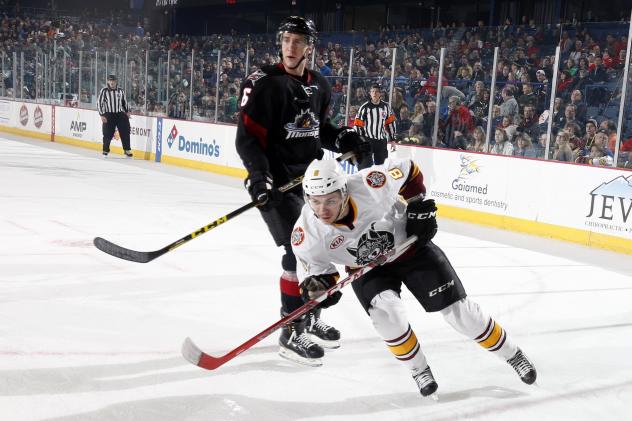 Chicago Wolves RW Ty Rattie vs. the Lake Erie Monsters