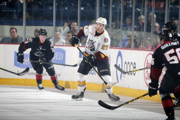 Chicago Wolves RW Jordan Caron vs. the Lake Erie Monsters