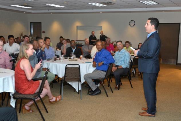 Greeneville Astros GM David Lane Addresses the Crowd