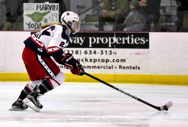 Kiira Dosdall of the New York Riveters