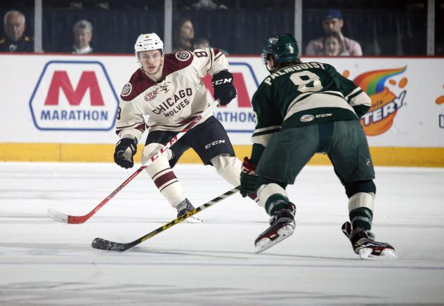 Chicago Wolves RW Ty Rattie vs. the Iowa Wild