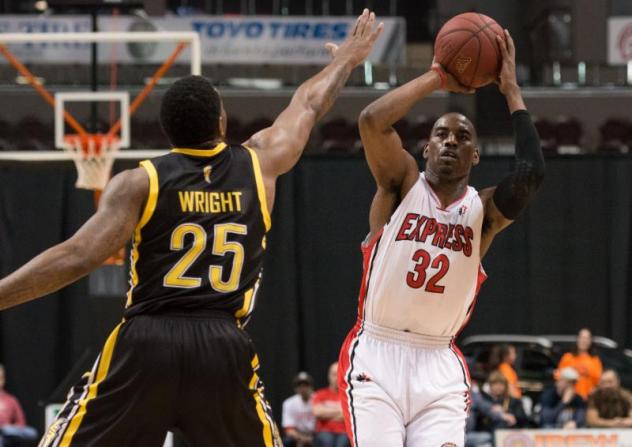 Windsor Express vs. the London Lightning