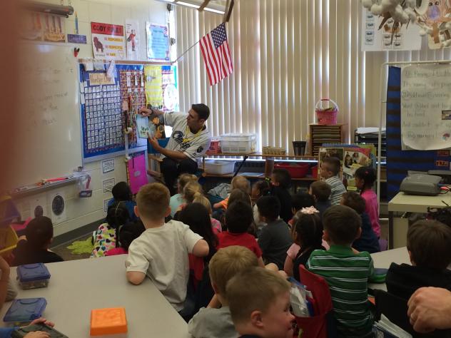 Omaha Storm Chasers Pitcher John Lannan at Cody Elementary