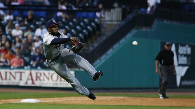 Mycal Jones of the Somerset Patriots