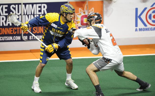 Lyle Thompson of the Georgia Swarm vs. the New New England Black Wolves