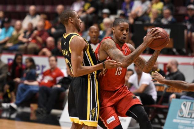 Windsor Express Challenge the London Lightning