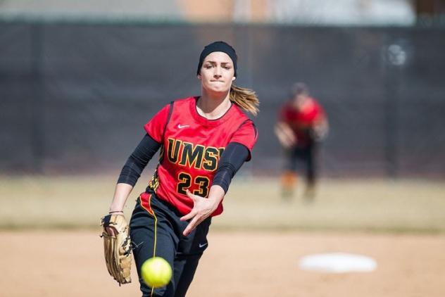 Akron Racers Signee, Pitch Hannah Perryman with the University of Missouri-St. Louis