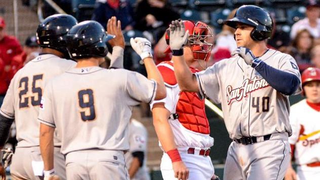 San Antonio Missions Celebrate Mike Olt's Homer