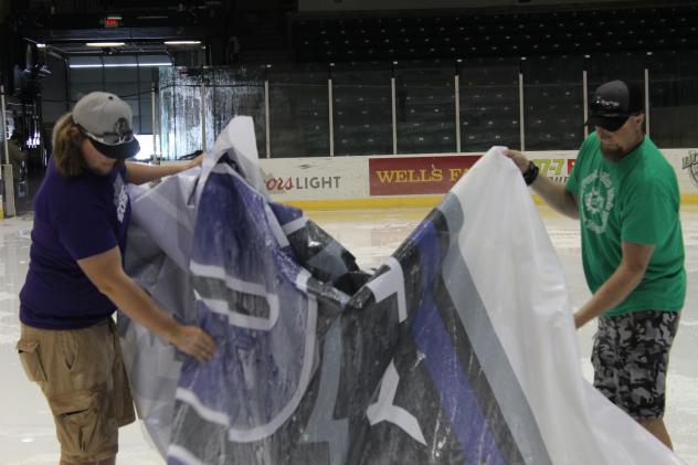 Tri-City Storm Logo being Removed at Viaero Center
