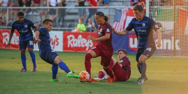 Sacramento Republic FC Scramble for the Ball vs. the Swope Park Rangers