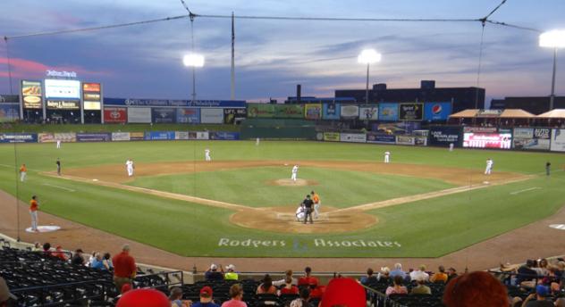 Long Island Ducks at Clipper Magazine Stadium, Home of the Lancaster Barnstormers