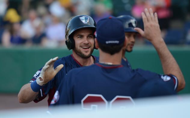 Brad Snyder Receives a High Five from Somerset Patriots Teammates