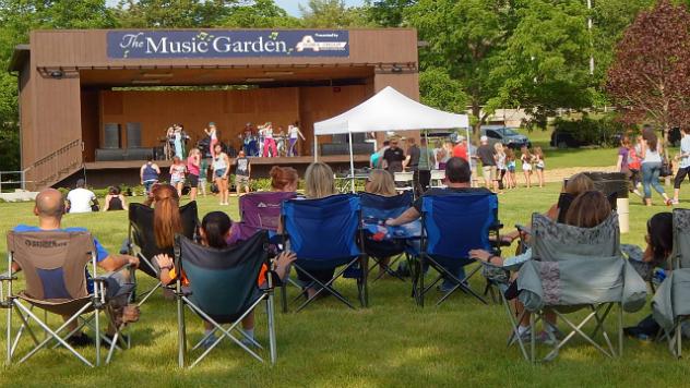 Kane County Cougars Music Garden