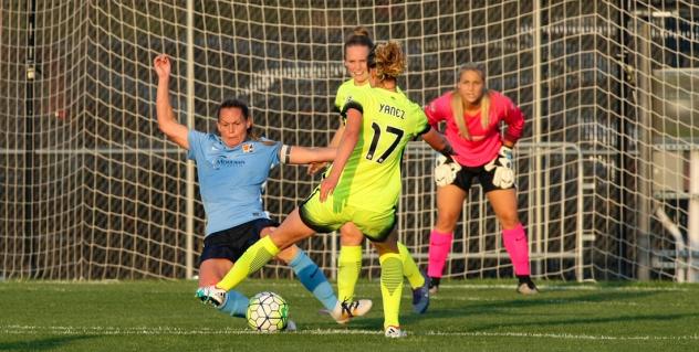 Sky Blue FC Battles Seattle Reign FC
